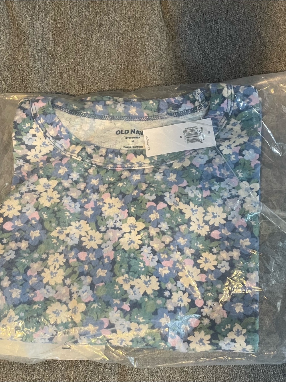 Old Navy Pastel Floral Crewneck Top - Blue, Green, Pink, White